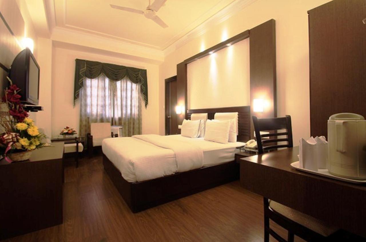 Hotel Shiva Residency Dehradun Exterior photo